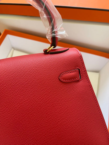 KELLY MINI 20 BAG IN RUBY RED CALFSKIN WITH GOLD HARDWARE