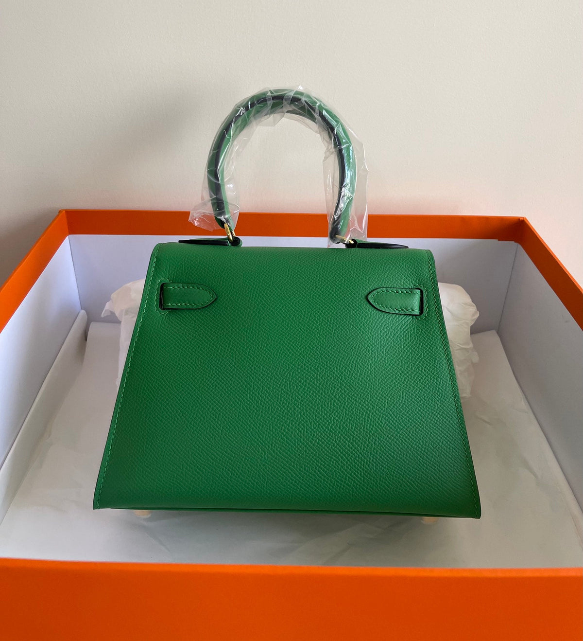 KELLY MINI 20 BAG IN EMERALD GREEN CALFSKIN WITH GOLD HARDWARE