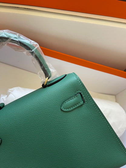 KELLY MINI 20 BAG IN DARK GREEN CALFSKIN WITH GOLD HARDWARE