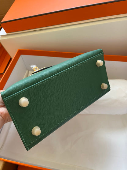 KELLY MINI 20 BAG IN DARK GREEN CALFSKIN WITH GOLD HARDWARE