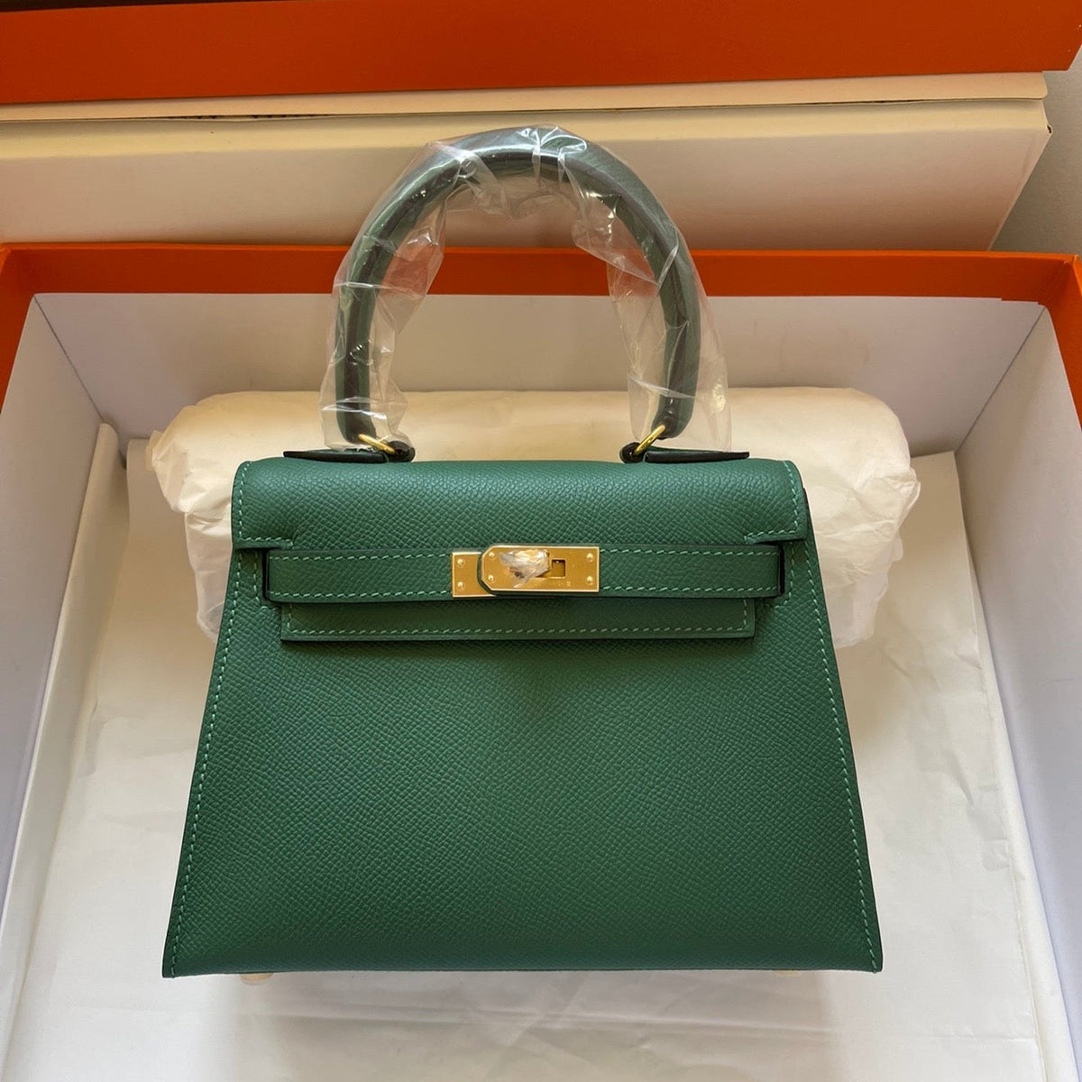 KELLY MINI 20 BAG IN DARK GREEN CALFSKIN WITH GOLD HARDWARE