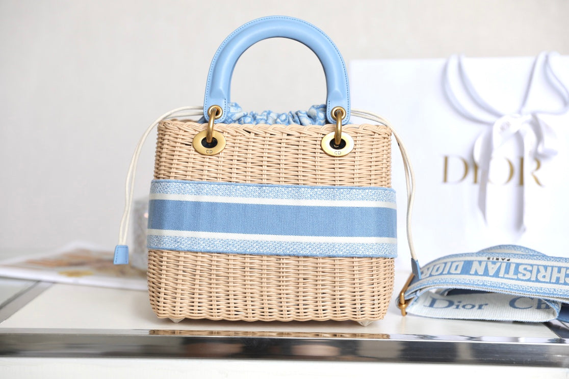 LADY 24 BASKET BAG IN BLUE OBLIQUE JACQUARD MIX BEIGE WICKER