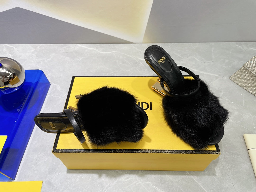 FENDI FIRST HIGH HEEL 95 MM SANDAL IN BLACK MINK FUR