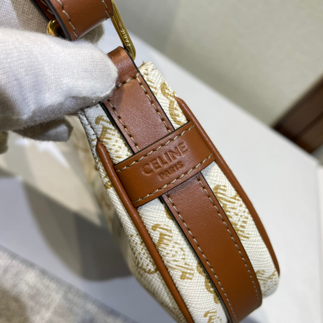 AVA BAG 75MM IN WHITE TRIOMPHE CANVAS AND CALFSKIN