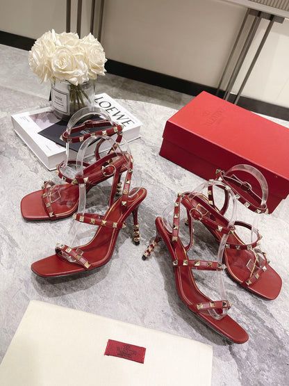 HIGH HEEL 6 CM SANDAL IN RUBY RED LAMBSKIN WITH STUDS