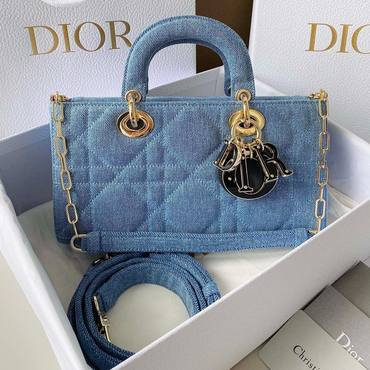 MEDIUM D-JOY BAG 26 IN LIGHT BLUE MACROCANNAGE DENIM