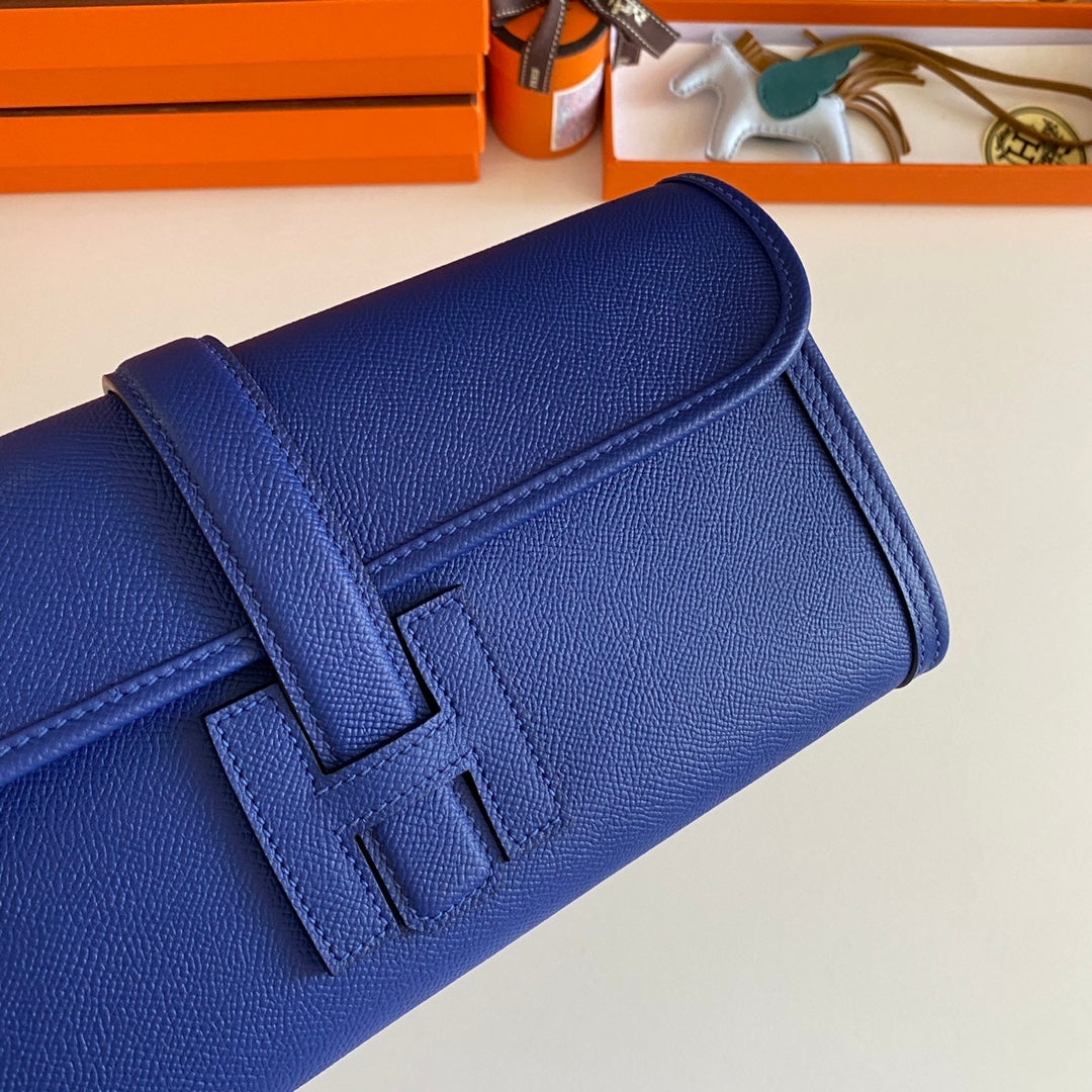 JIGE ELAN 29 CLUTCH IN COBALT BLUE CALFSKIN