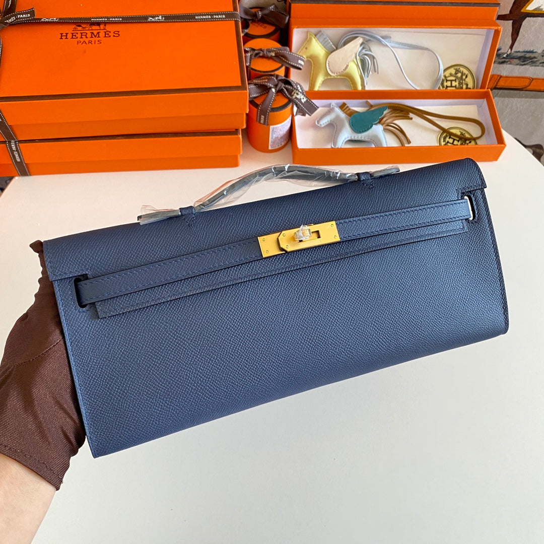 KELLY CUT 31 IN CLASSIC BLUE CALFSKIN WITH GOLD HARDWARE
