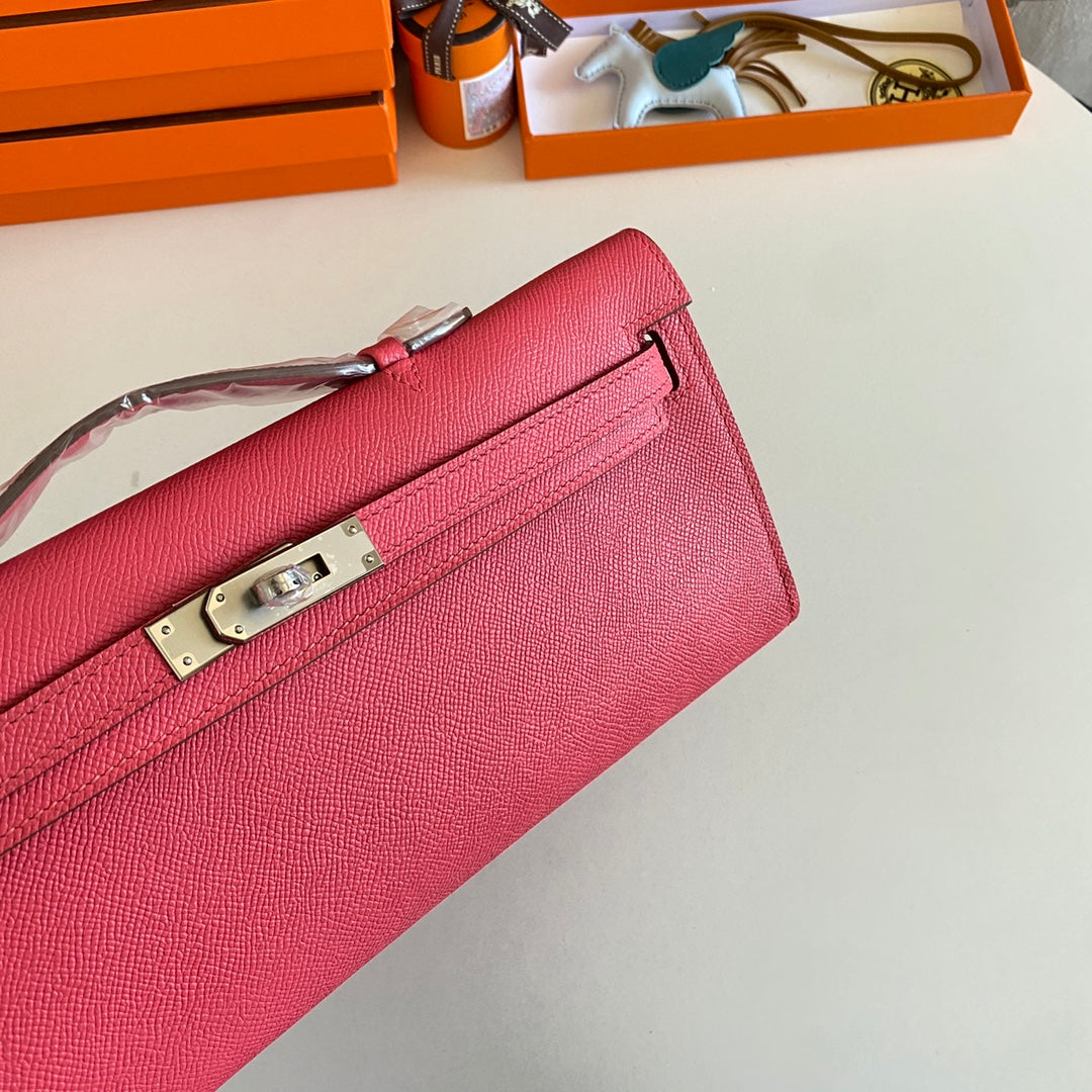 KELLY CUT 31 IN WATERMELON PINK CALFSKIN WITH SILVER HARDWARE