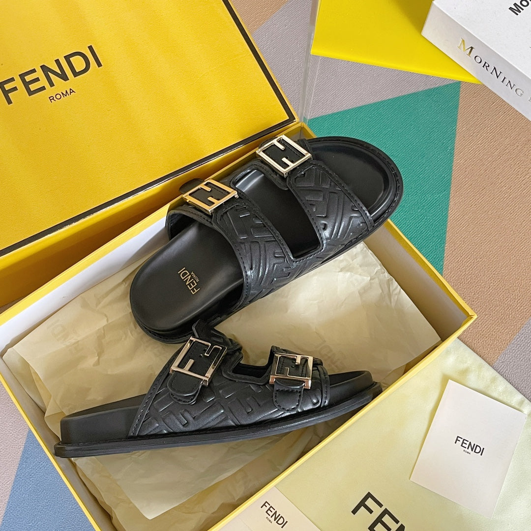 FENDI BAGUETTE DAD SANDALS IN BLACK EMBOSSED CALFSKIN WITH GOLD HARDWARE