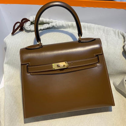 KELLY MINI 20 BAG IN CHOCOLATE BROWN SMOOTH CALFSKIN WITH GOLD HARDWARE