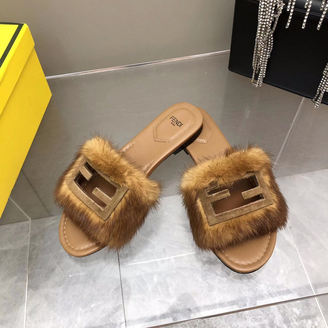 FENDI BAGUETTE MINK SLIDE SLIPPER IN SEPIA BROWN FUR