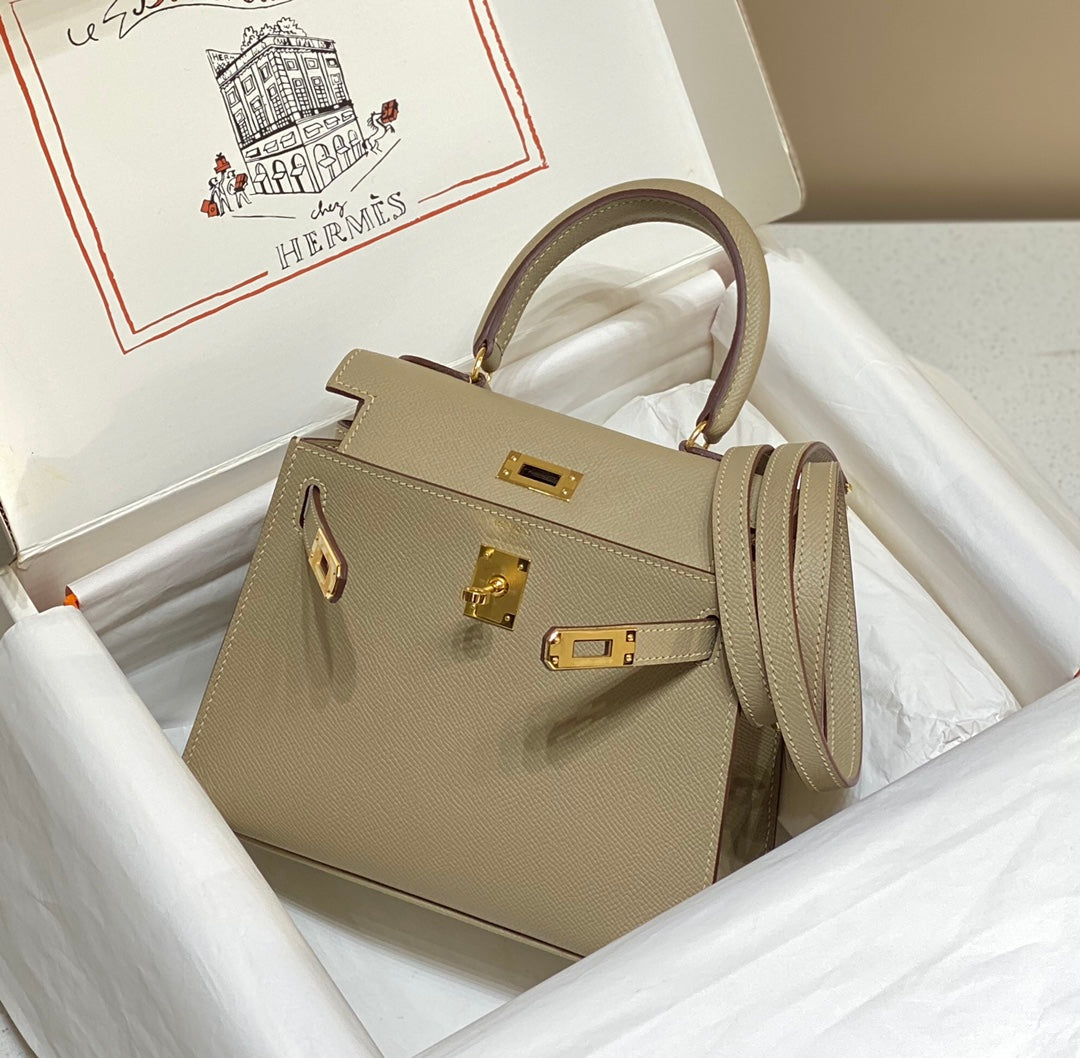 KELLY MINI 20 BAG IN TAN BROWN CALFSKIN WITH GOLD HARDWARE