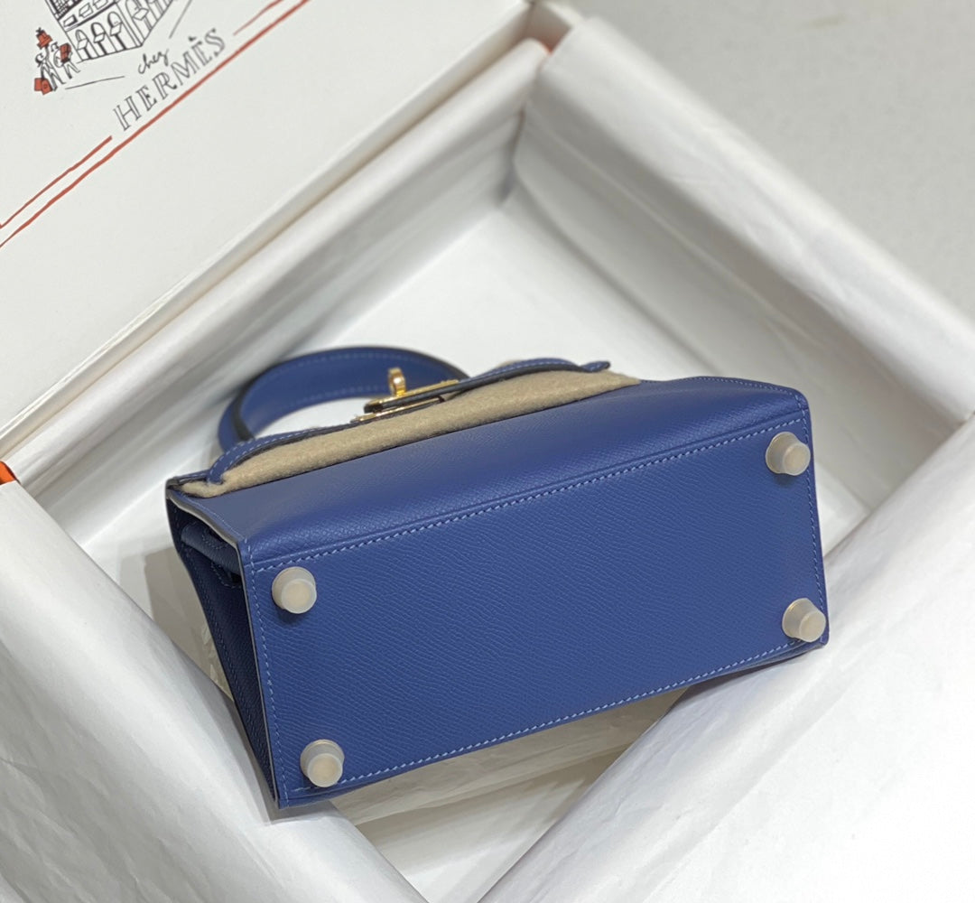 KELLY MINI 20 BAG IN AZURE BLUE CALFSKIN WITH GOLD HARDWARE
