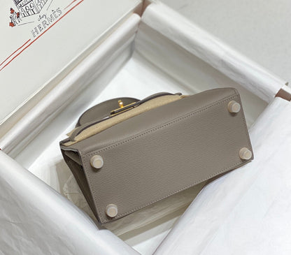 KELLY MINI 20 BAG IN LIGHT BROWN CALFSKIN WITH GOLD HARDWARE