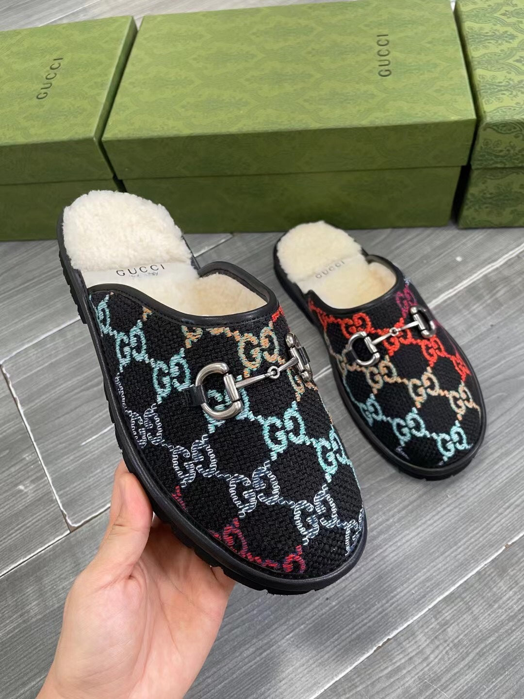 GG SUPREME MULE IN COLORFUL CANVAS AND WOOL LINING