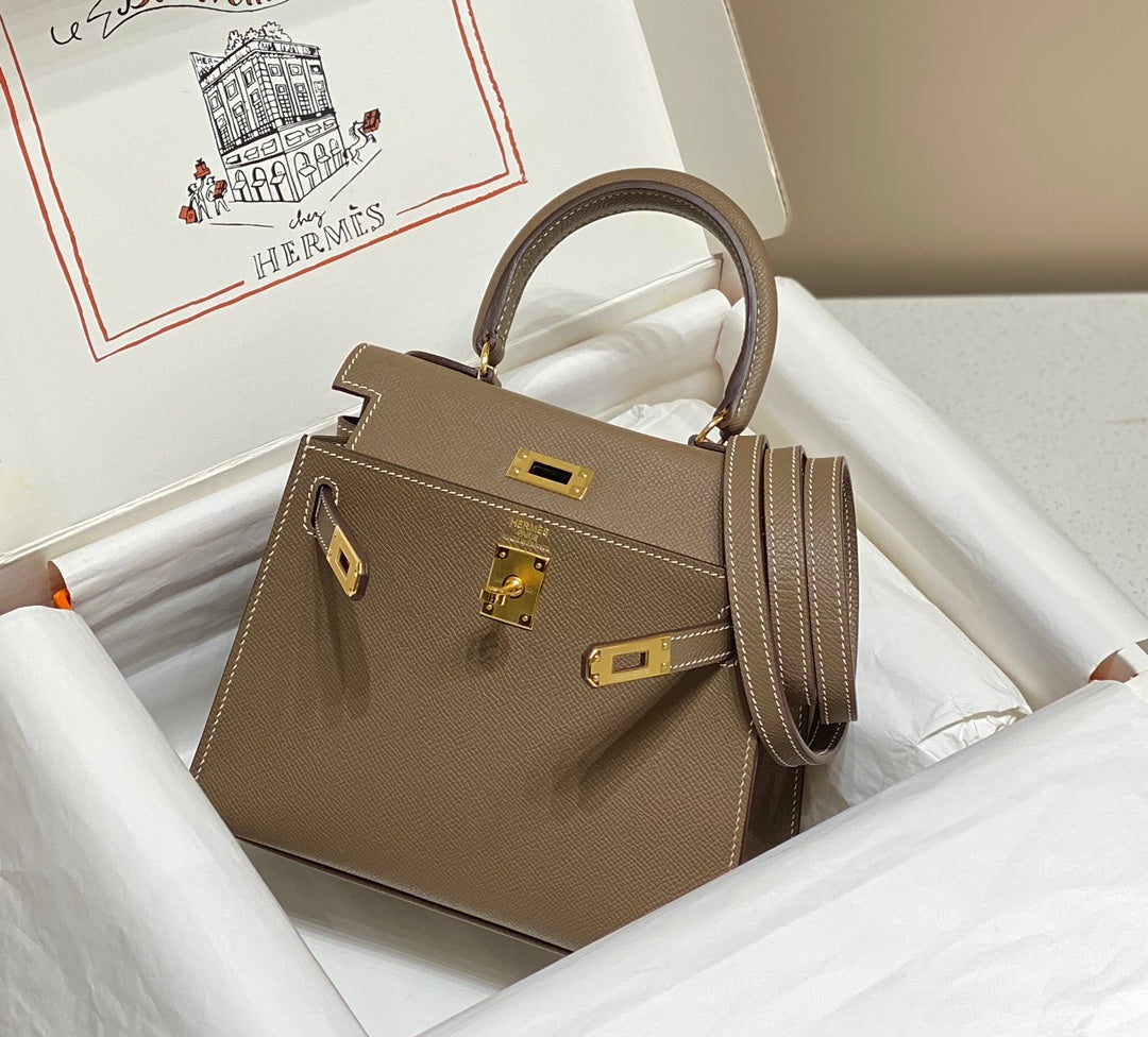 KELLY MINI 20 BAG IN MEDIUM BROWN CALFSKIN WITH GOLD HARDWARE