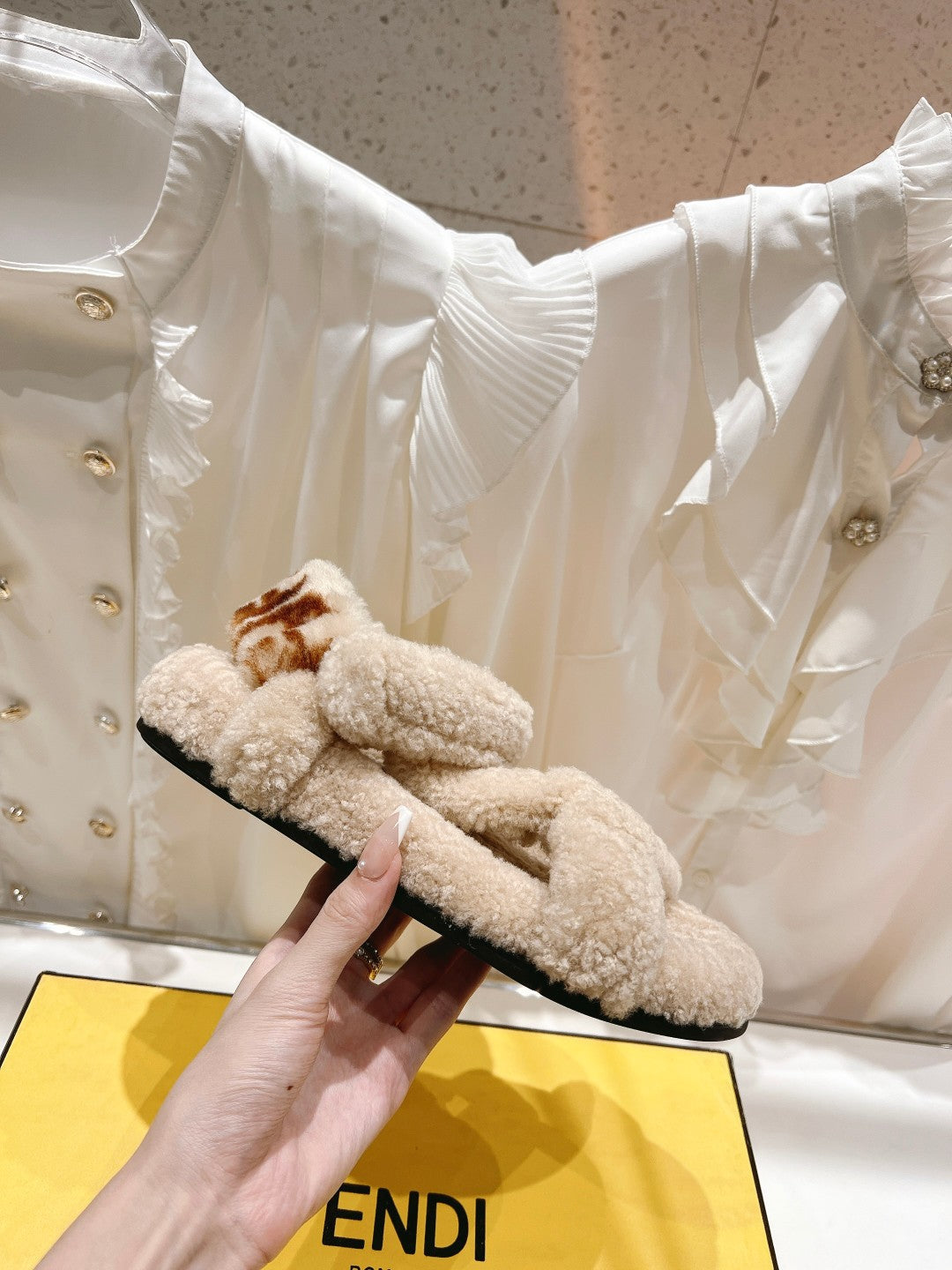 FENDI DAD SANDAL IN HAZELNUT BEIGE FLEECE