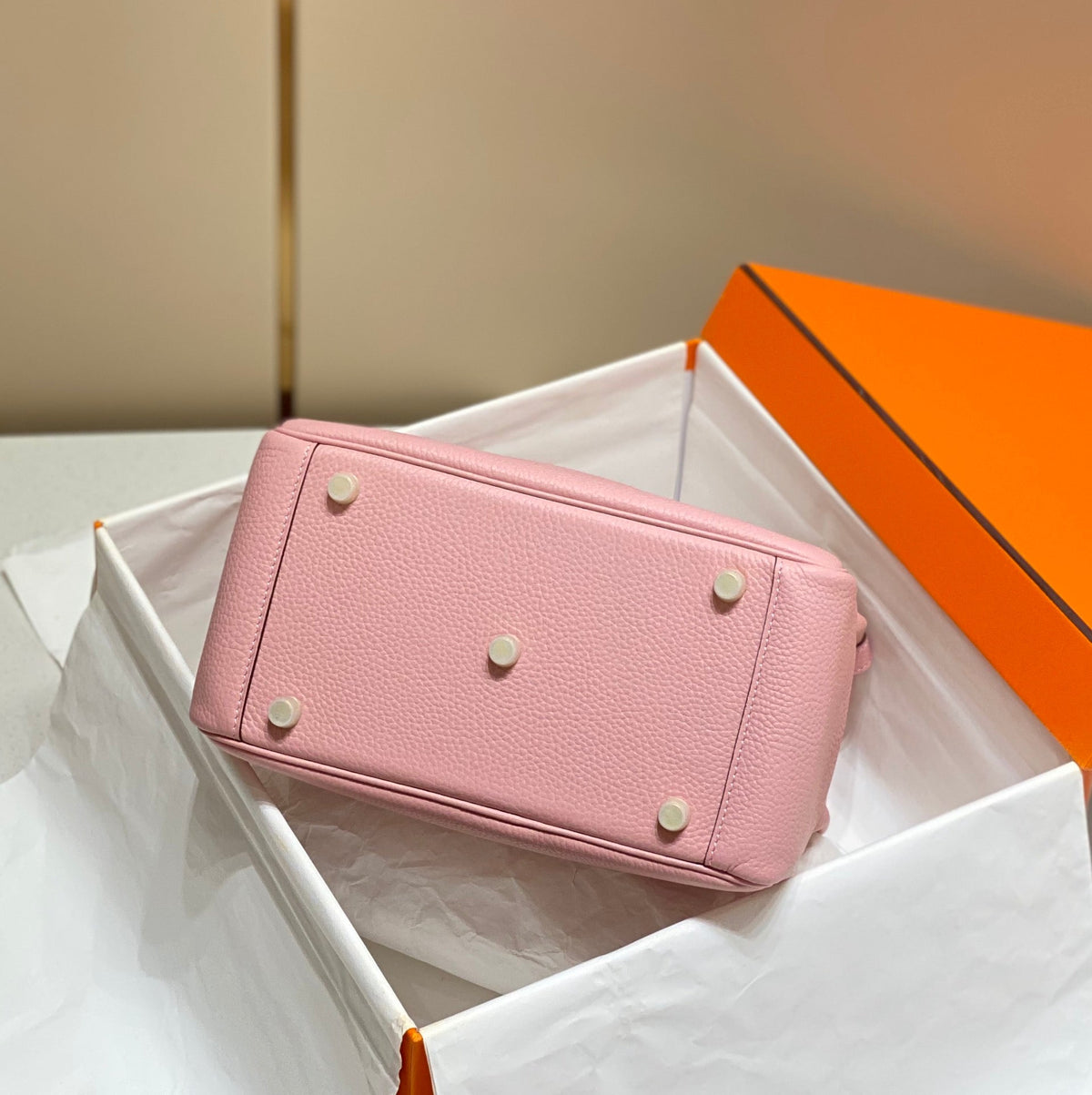 HM LINDY 26 BAG IN BABY PINK TOGO LEATHER GOLD HARDWARE