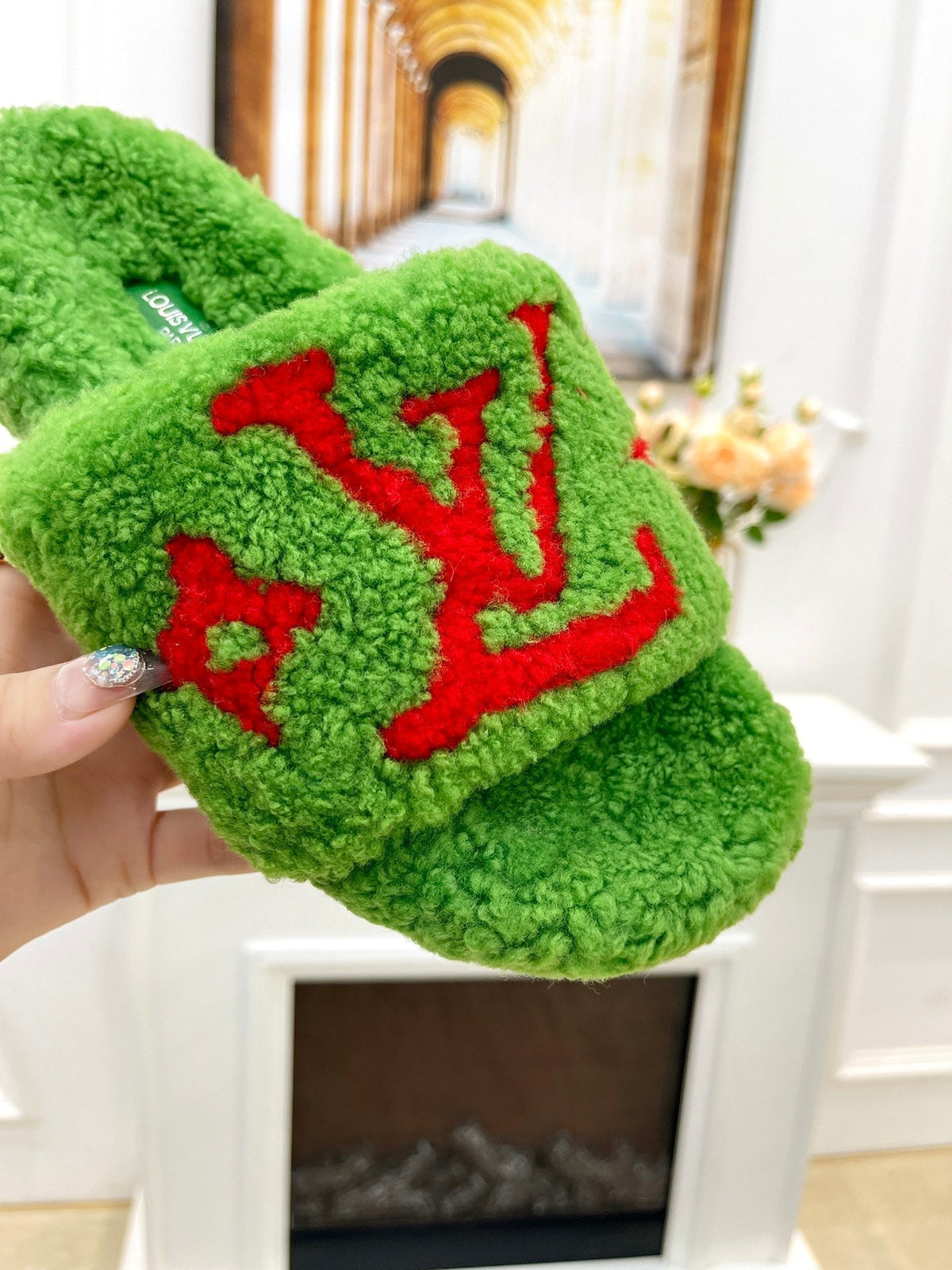 LV FLAT SLIPPER IN LAWN GREEN MIX CHERRY RED SHEARLING