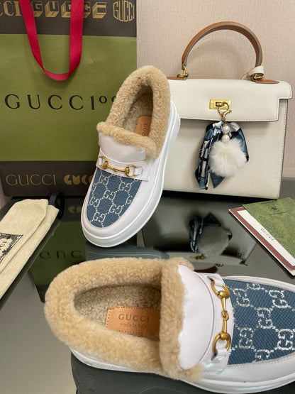GG LOAFER IN BLUE JACQUARD MIX WHITE CALFSKIN WITH BEIGE WOOL LINING