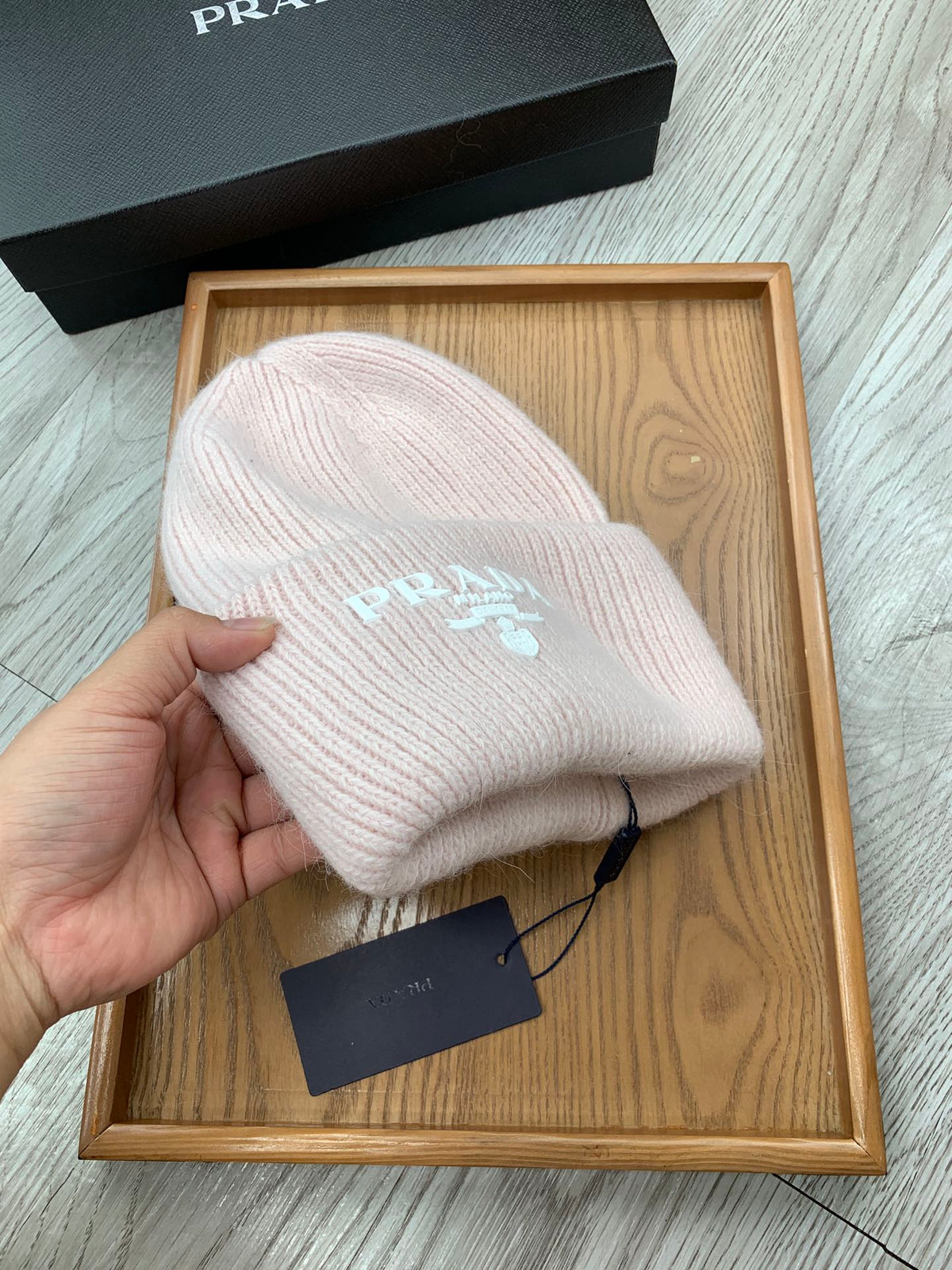 BEANIE HAT IN SOLF PINK WOOL 108751