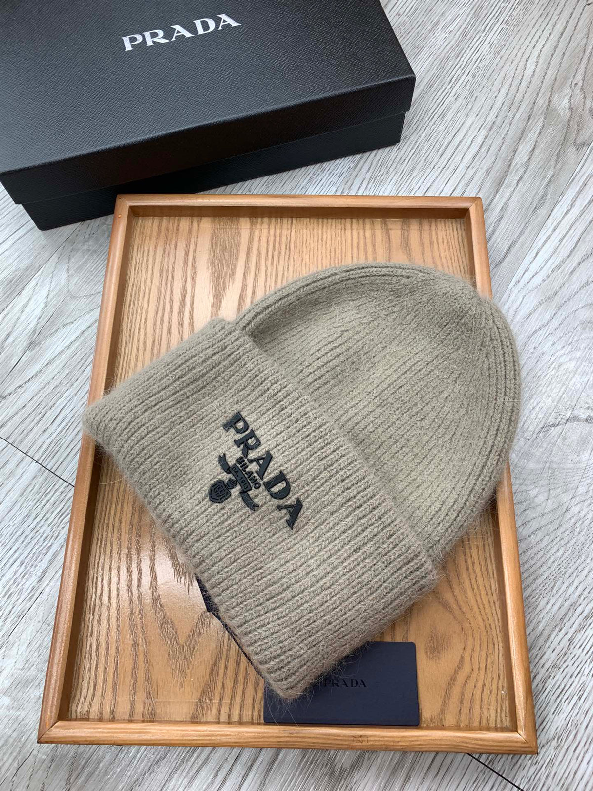BEANIE HAT IN KHAKI BROWN WOOL 108747
