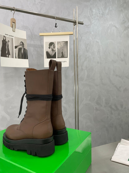 LUG LACE-UP BOOT IN CHOCOLATE BROWN CALFSKIN 7 CM