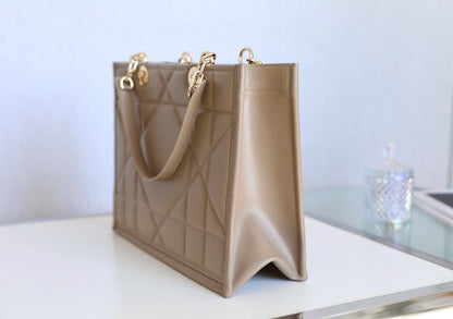 LARGE TOTE BOOK 36 BAG IN BEIGE CREAM CALFSKIN