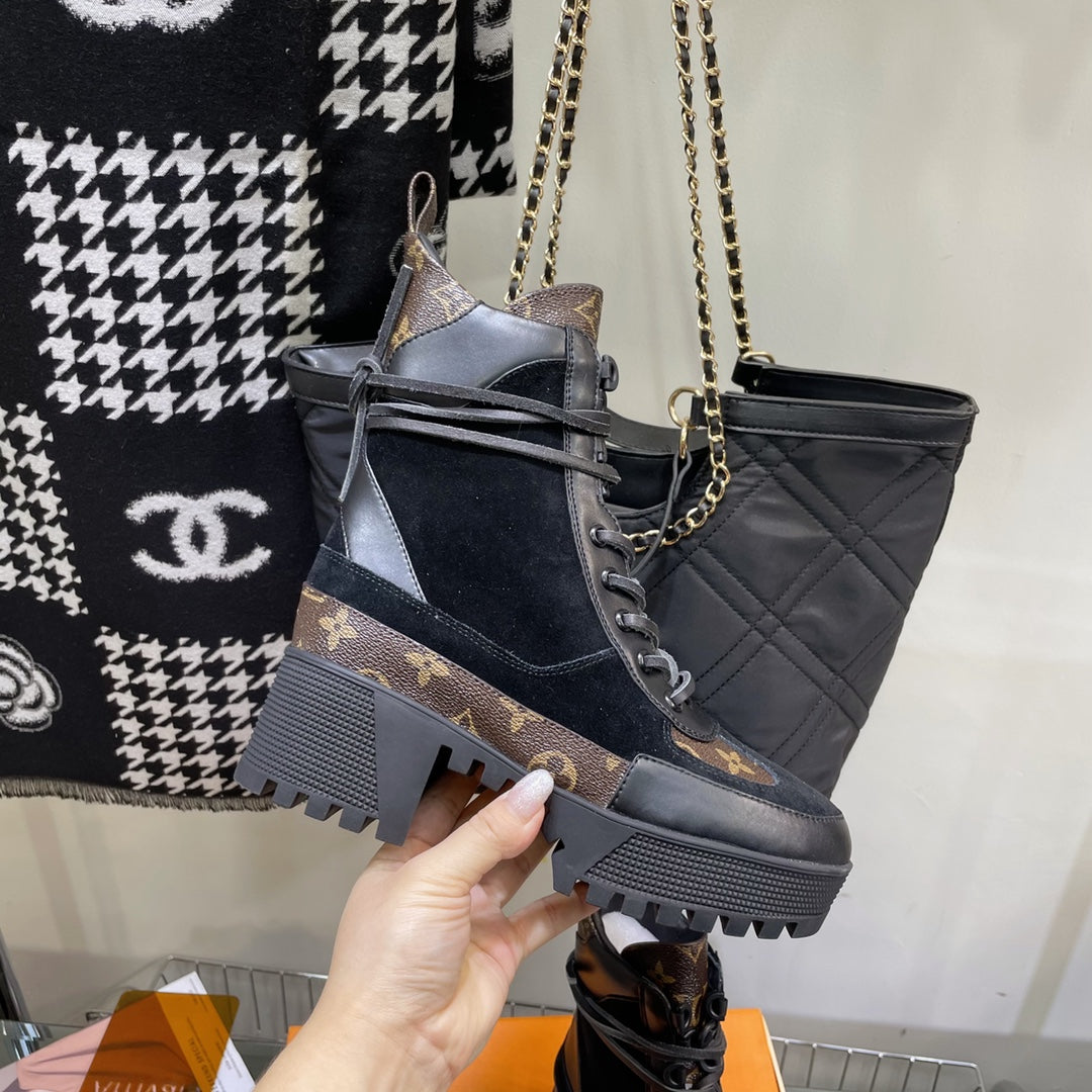 LAUREATE PLATFORM BOOTS IN BLACK SUEDE AND CHOCOLATE BROWN CALFSKIN