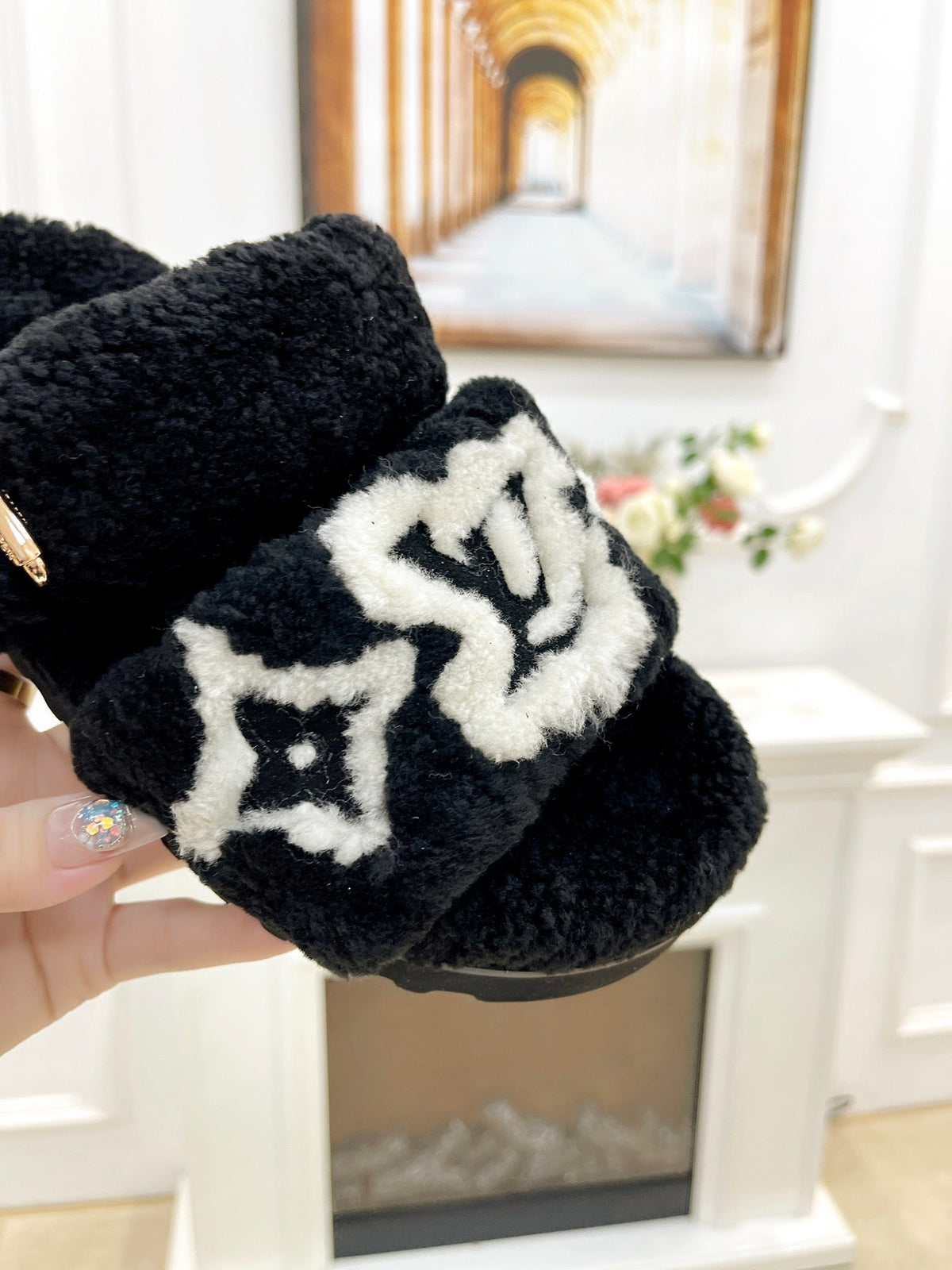 DAD SANDAL MULE IN BLACK MIX WHITE FLEECE