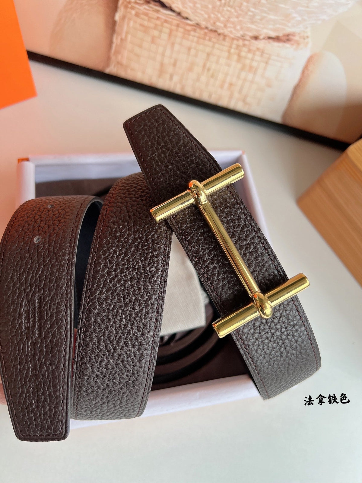 HM H D'ANCRE BELT BUCKLE & REVERSIBLE CHOCOLATE BROWN LEATHER STRAP 38 MM GOLD HARDWARE