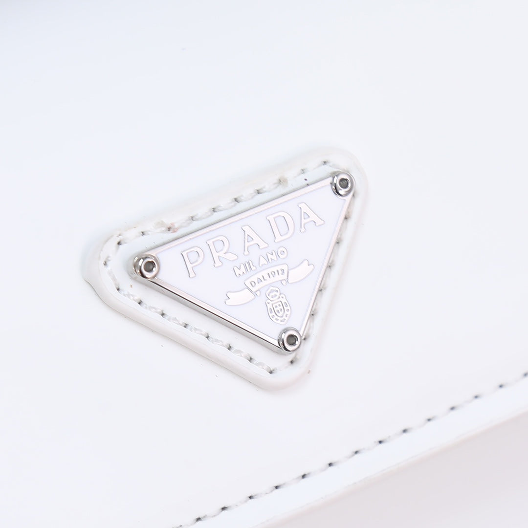 PRA 23 BAG IN BLACK CALFSKIN SILVER HARDWARE