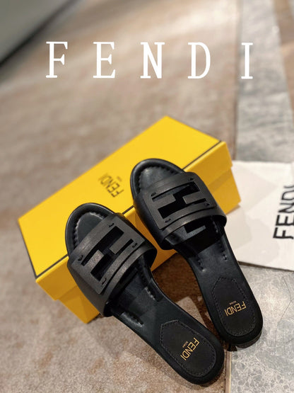 FENDI BAGUETTE SLIDES IN BLACK LAMBSKIN