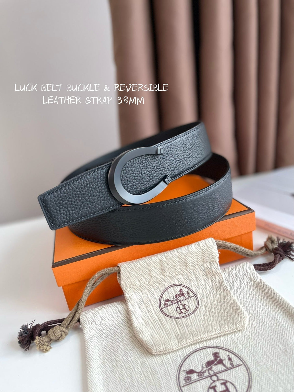 LUCK BELT BUCKLE & REVERSIBLE BLACK LEATHER STRAP 38MM BLACK HARDWARE