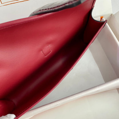 JIGE ELAN 29 CLUTCH IN CHERRY RED CALFSKIN WITH WINE RED LIZARD SKIN