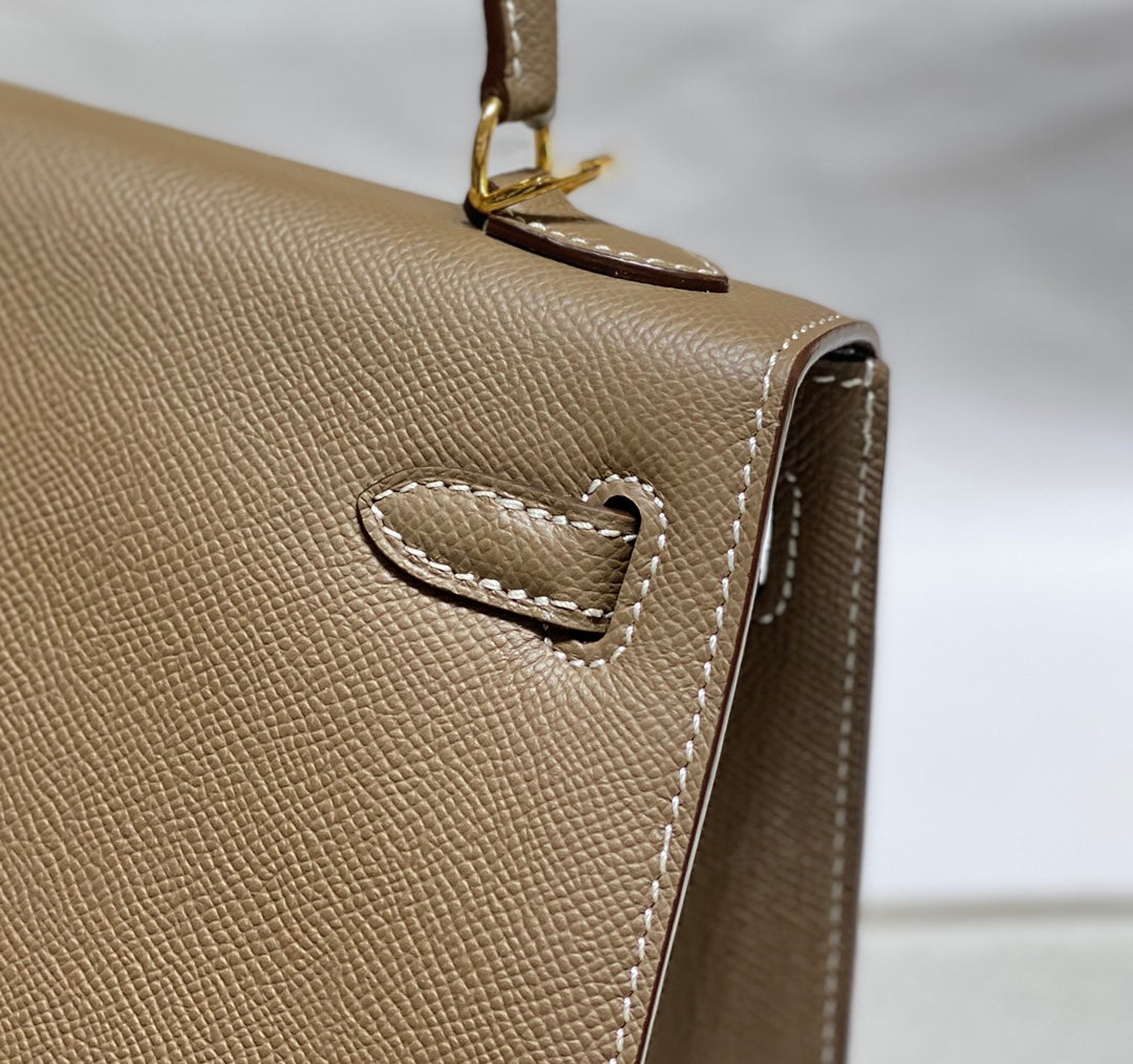 KELLY 25CM IN ETOUPE EPSOM CALFSKIN GOLD HARDWARE