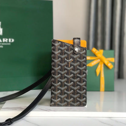 MONTMARTRE GM CASE 18 IN BLACK GOYARDINE CANVAS