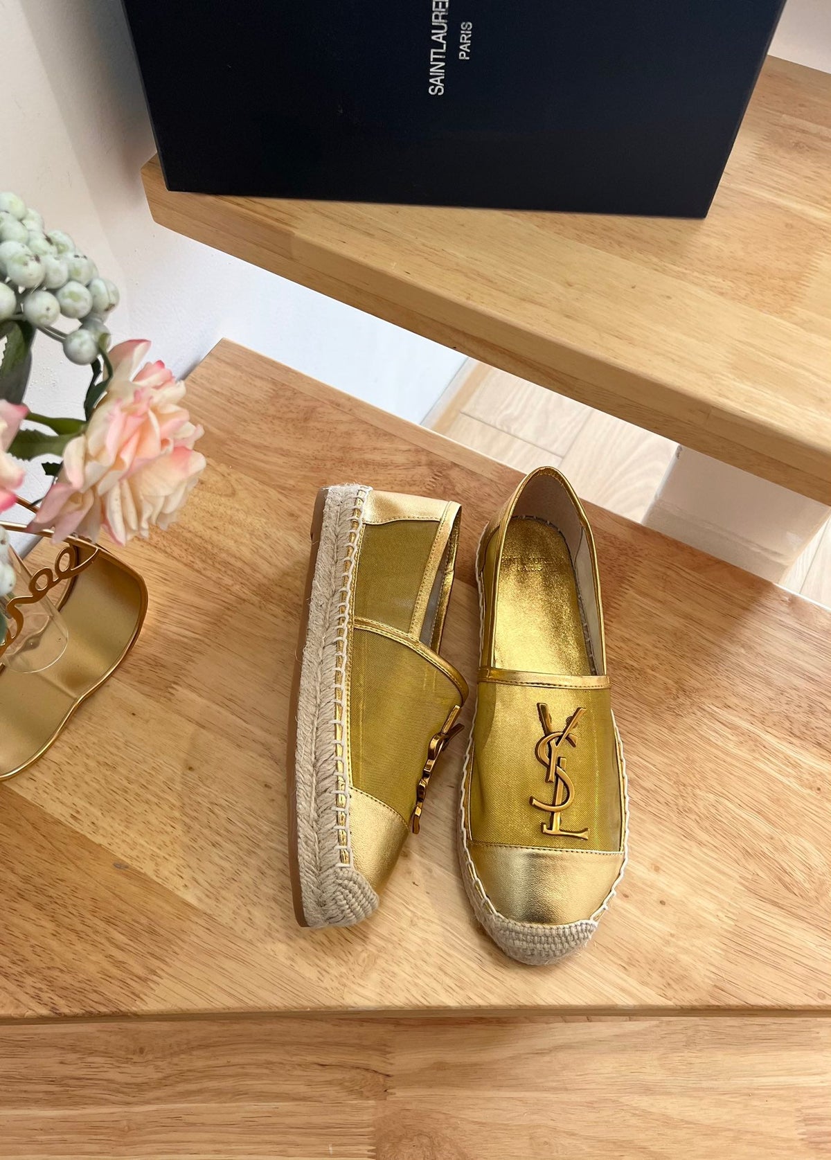 SL YVES LOGO SLIP ON METALLIC GOLD CALFSKIN AND MESH