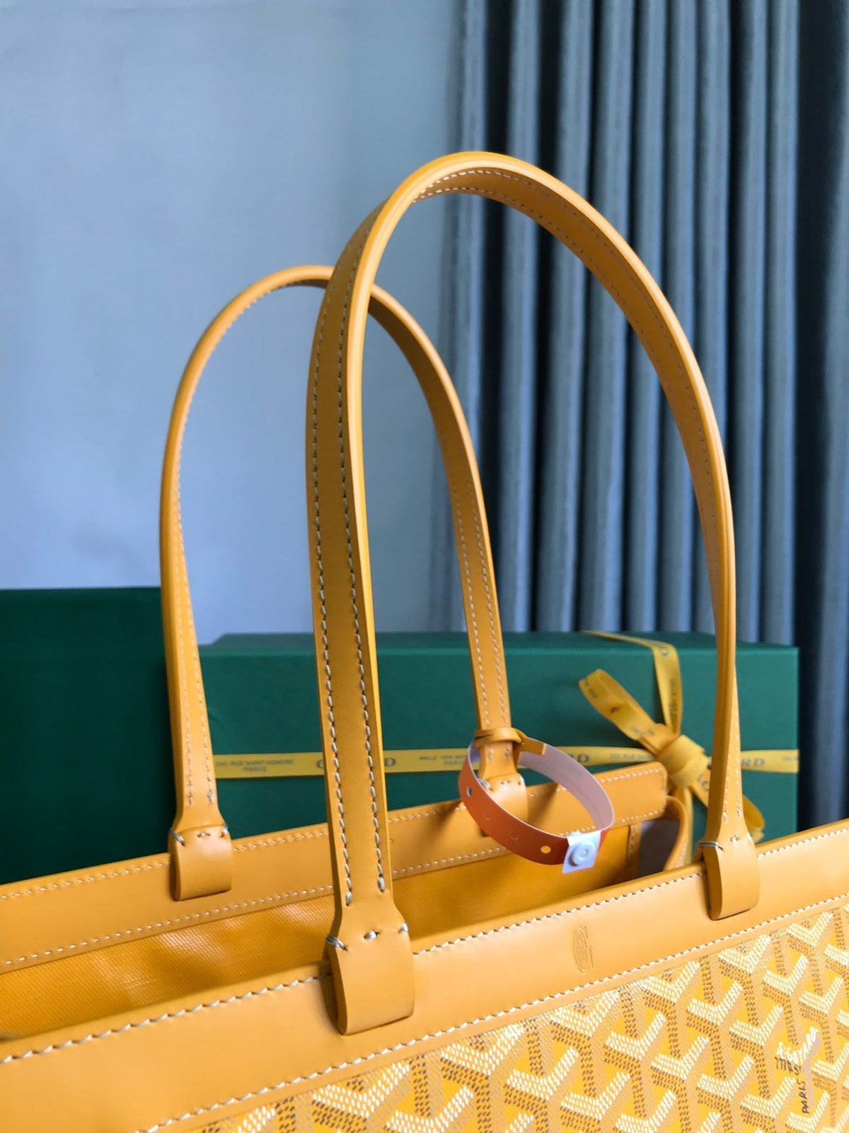 BELLECHASSE BIAUDE PM BAG 36 IN YELLOW GOYARDINE CANVAS AND CALFSKIN TRIM