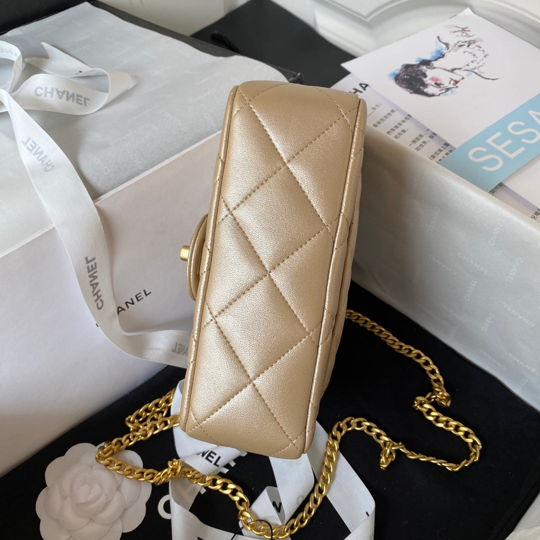 Flap Bag 20cm Gold Lambskin Gold Hardware