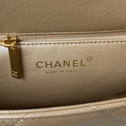 Flap Bag 24cm Gold Lambskin Gold Hardware