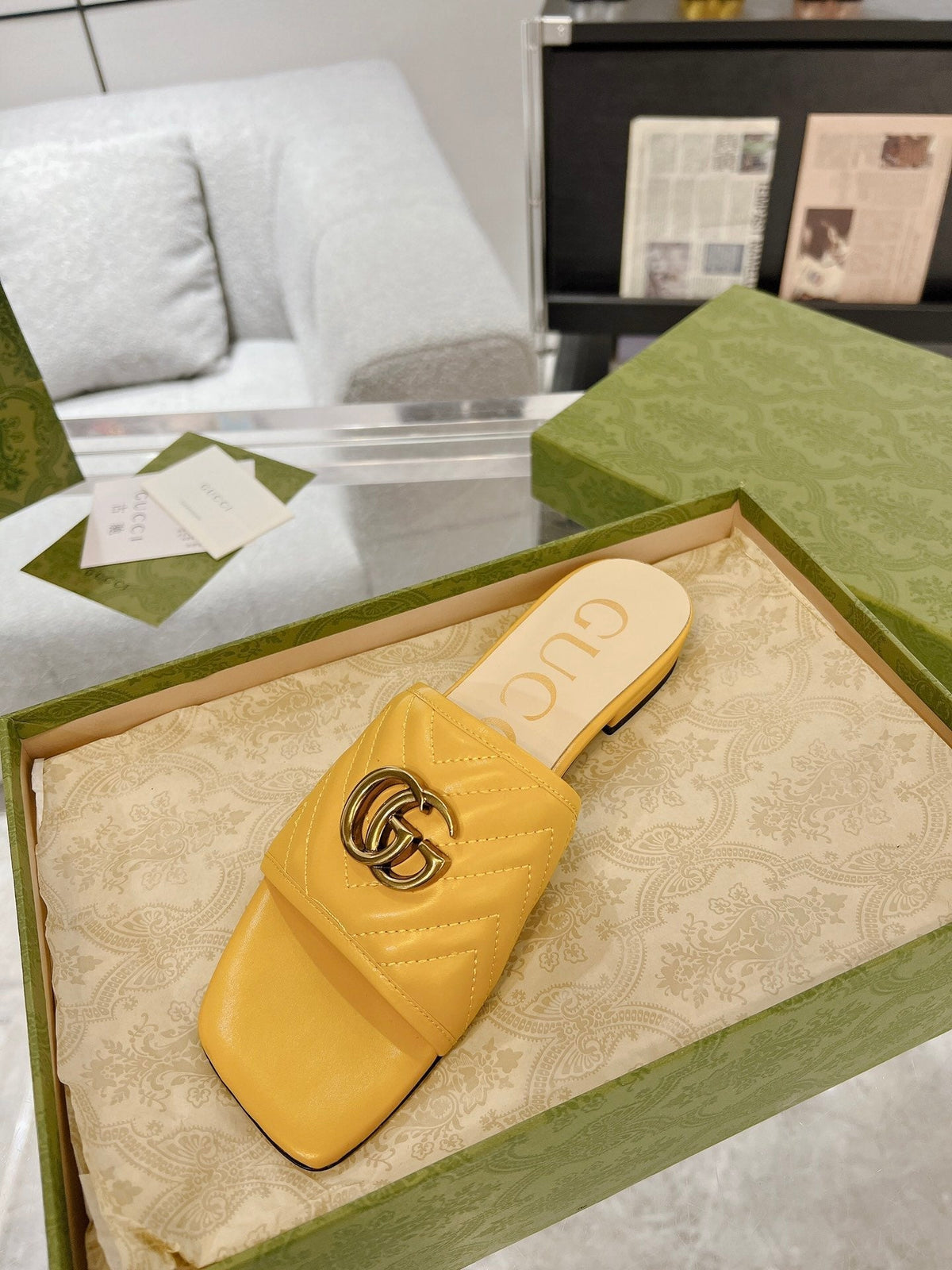 GG EXCLUSIVE SLIDE SANDAL AMBER CALFSKIN