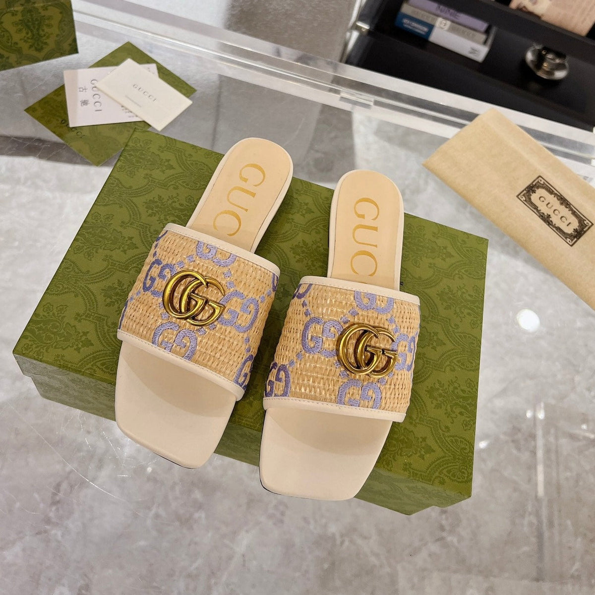 GG EXCLUSIVE SLIDE SANDAL IVORY SEDGE