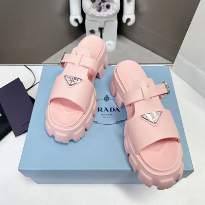 MONOLITH SLIPPER SANDALS IN LIGHT PINK RUBBER