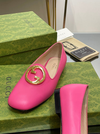 BLONDIE LOGO-PLAQUE LOAFERS IN BRIGHT PINK CALFSKIN WITH GOLD HARDWARE