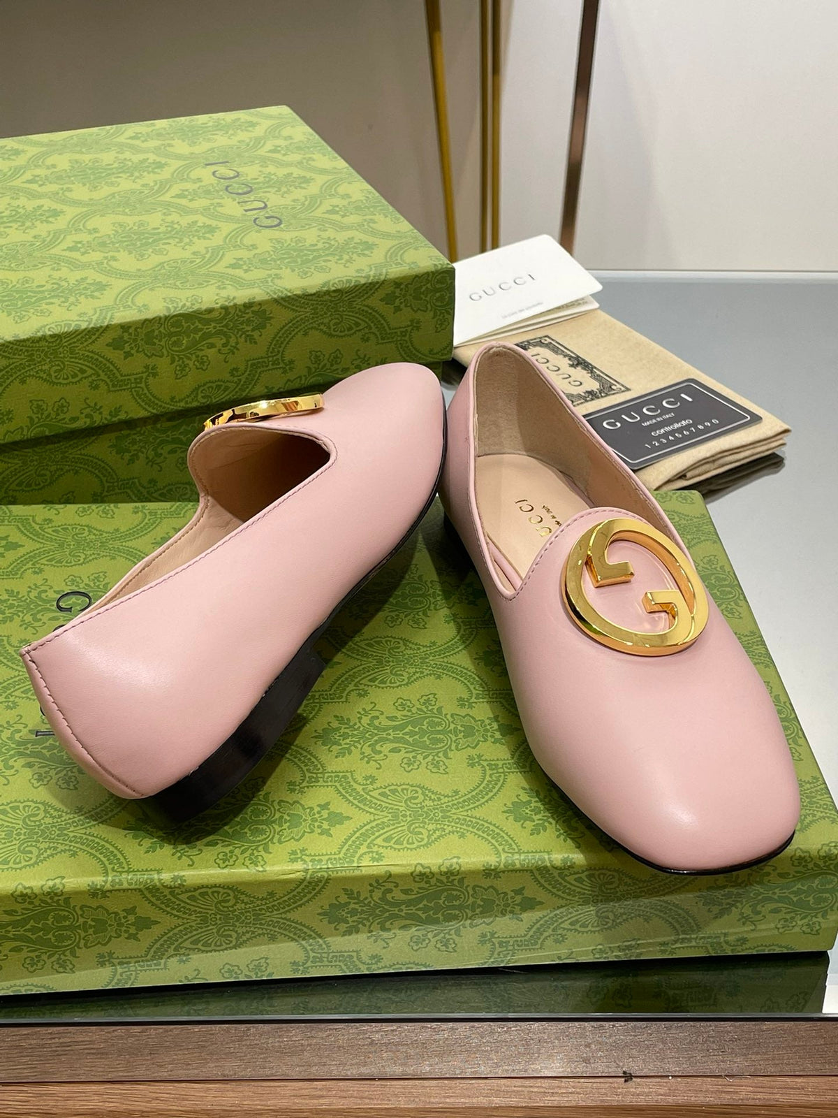 BLONDIE LOGO-PLAQUE LOAFERS IN LIGHT PINK CALFSKIN WITH GOLD HARDWARE