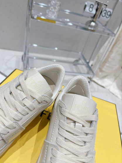FENDI LOW-TOP TRAINER IN WHITE CALFSKIN