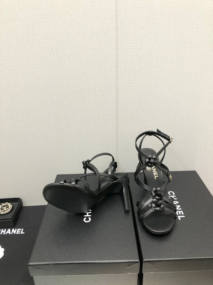 FLORAL HIGH HEEL SANDAL IN BLACK LAMBSKIN