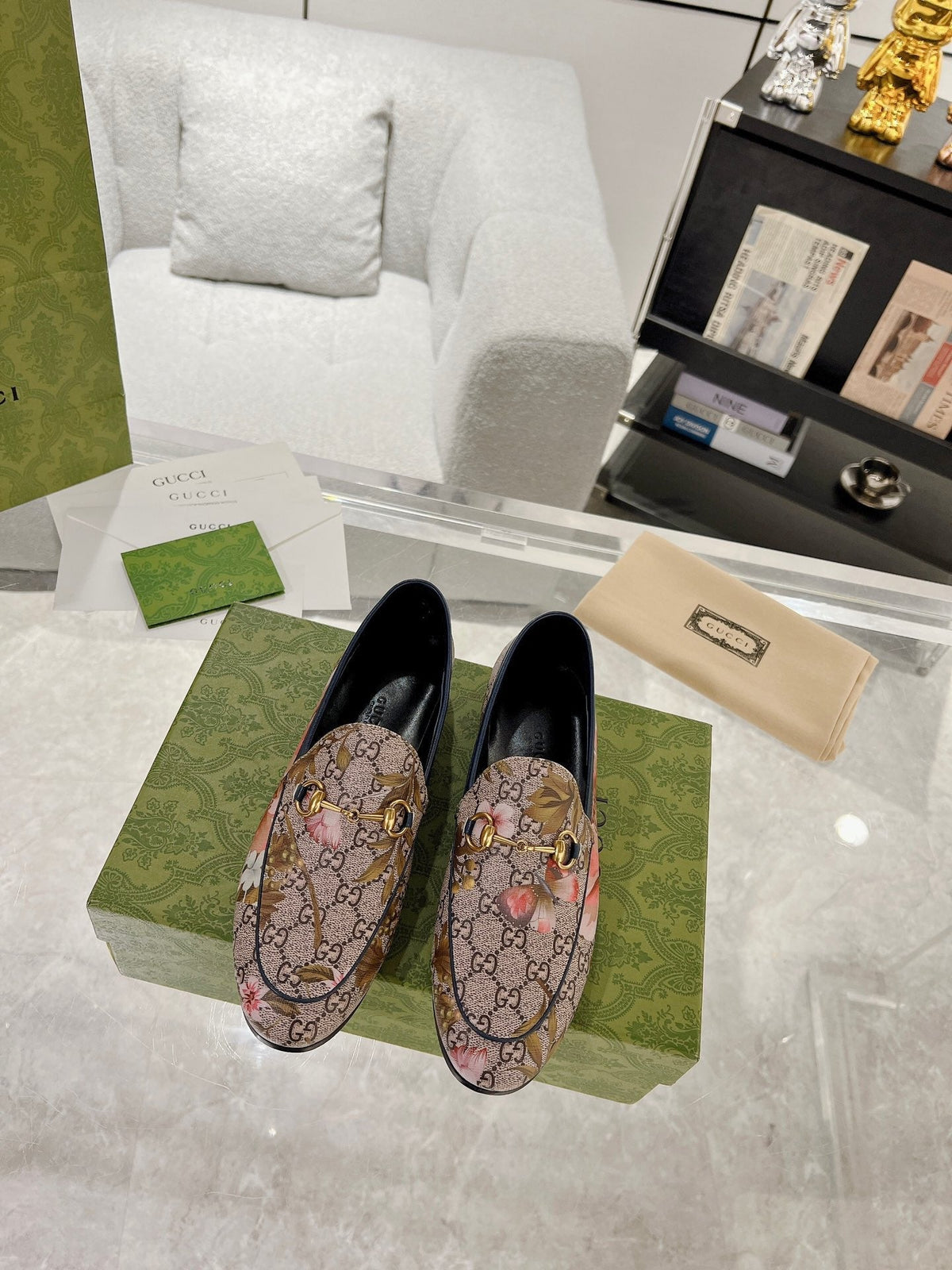HORSEBIT LOAFER WITH FLOWER PRINT IN DARK BEIGE MONOGRAM JACQUARD FABRIC